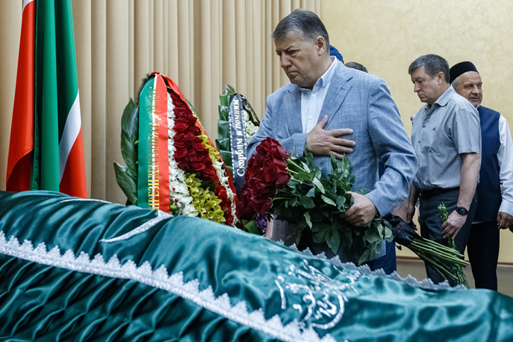 «Русский Паваротти», «тяжеловес» Фатих Саубанович и банщик №1: главные утраты Татарстана – 2022