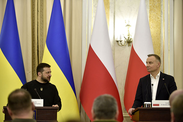 Анджей Дуда (справа) объявил, что Польша поставит Украине роту танков Leopard