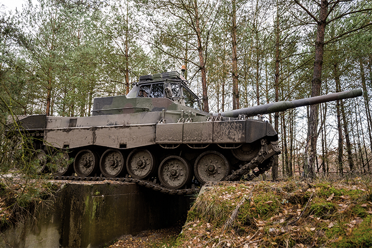 Польша заявила, что передаст Украине танки Leopard