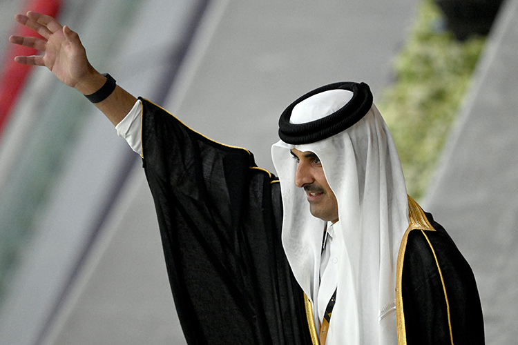 Среди потенциальных гостей — эмир Катара шейх Тамим бен Хамад Аль Тани, с которым Минниханов встречался в декабре 2022 года