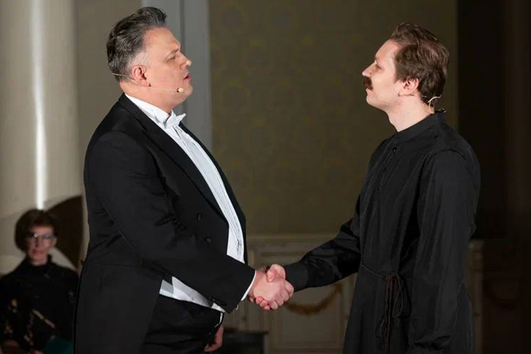 Накануне состоялась премьера музыкально-литературного спектакля «Два огромных человека Шаляпин и Горький»