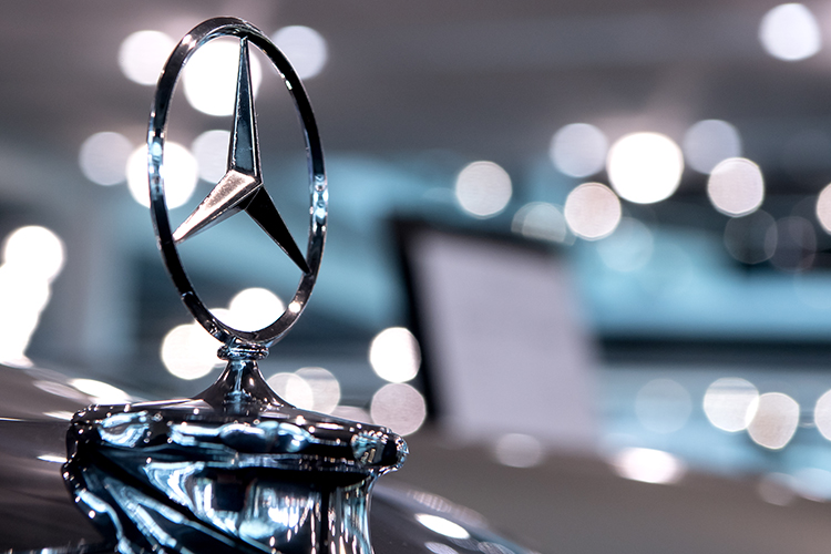 Если в 2021 году легковые автомобили бизнес-класса Mercedes Е-class зарегистрировали 142 раза, то по итогам 2022 — всего 41 автомобиль получил новенькие номера
