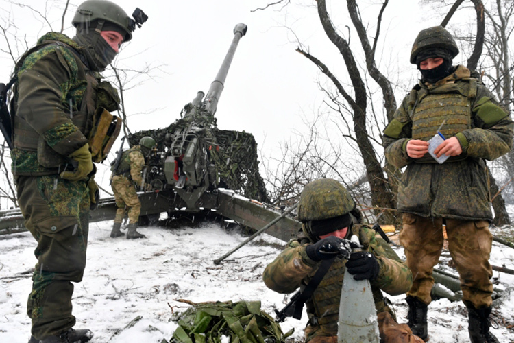 В районе Северска (ДНР) российские войска заняли ряд выгодных позиций и рубежей