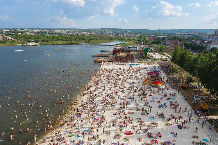На вторую очередь городского озера в Альметьевске планируют направить 98,7 млн рублей. В летний период через это место отдыха проходят 270 человек в день