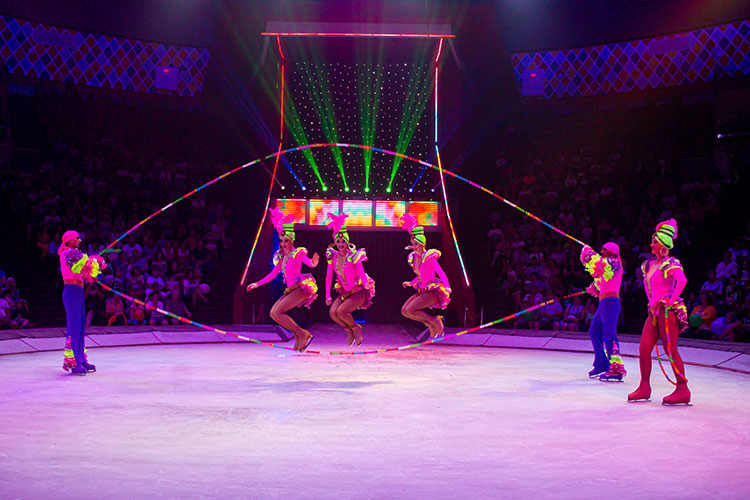 В представлении «Цирка на льду» на Arenaland Zima зрители смогут увидеть шоу, которое в своей жизни ещё не наблюдали