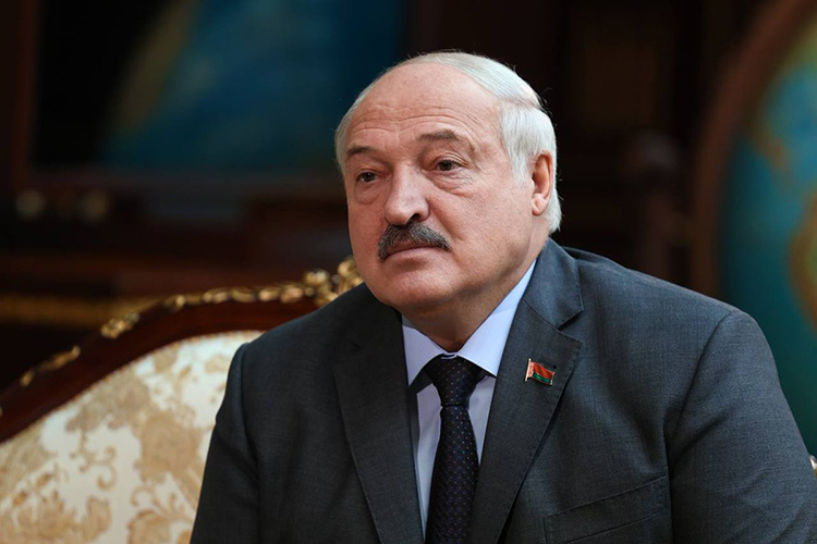 По словам Лукашенко, диверсия в отношении российского самолета — это попытка Киева «хозяйничать в чужом доме»