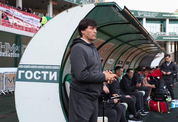 Уткульбаев после матча с «Аланией» рассказал, что не смотрел за играми Умарали. Но тренер отметил, что футболист относительно неплохо попал в матч в Грозном