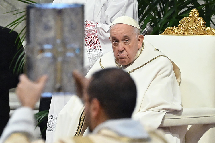 Папа римский Франциск предложил установить двухнедельное перемирие в зоне СВО на время Пасхи у католиков и православных с 9 апреля