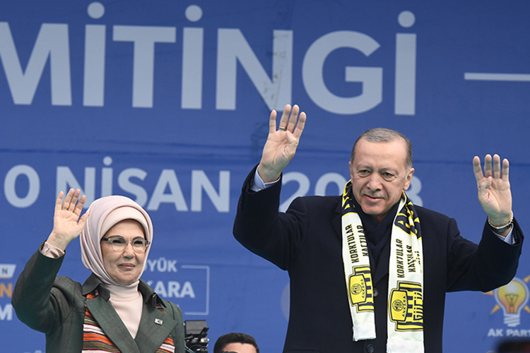 Еще неделю назад внимание почти всего мира было приковано к здоровью президента Турции Реджепа Тайипа Эрдогана, который незадолго до выборов 14 мая начал отменять выступления перед избирателями одно за другим
