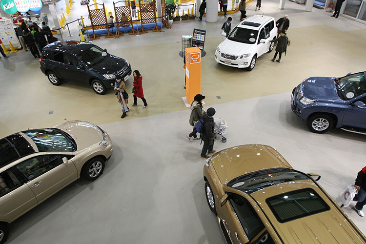 Автомобили еще одной японской марки Toyota, считавшиеся в прошлом одними из самых распространенных в России, съехали по итогам квартала на 10 место в Татарстане