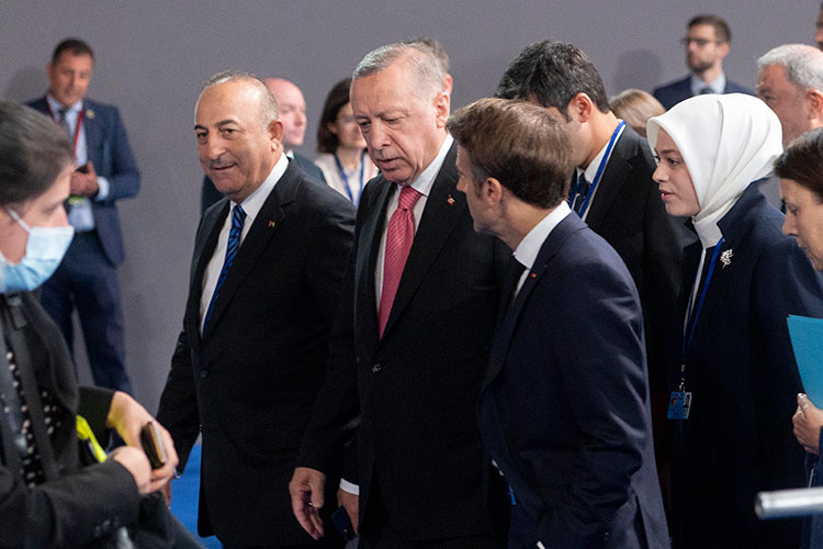 «Экспансистские амбиции Эрдогана строились на том, что Турция должна быть частью внешней политики, вмешиваться в нее, чтобы иметь право голоса на мировой арене. Мне кажется, Кылычдароглу откажется от такой позиции»