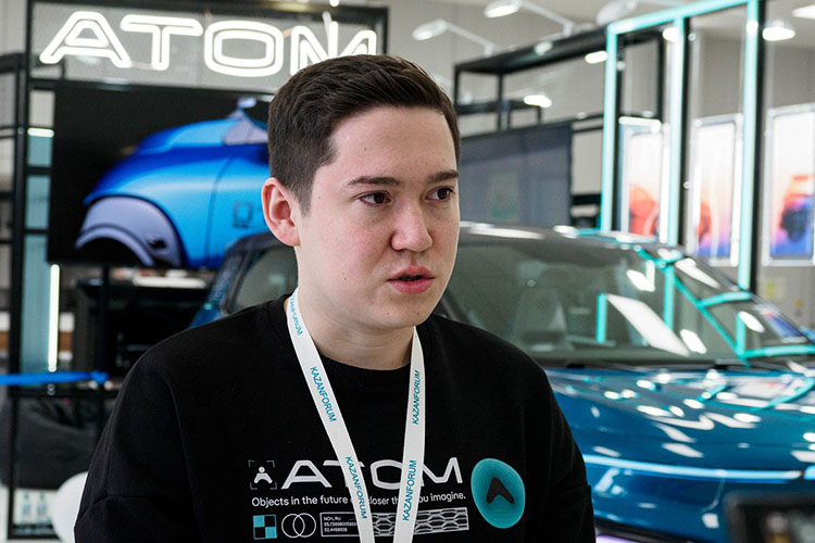 Стоимость самого автомобиля Игорь  Поваразднюк обещает раскрыть за год до старта продаж, пока же обещает, что он займет массовый сегмент, во всяком случае, будет дешевле Tesla