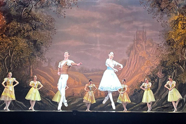 Ксения Шевцова с Семеным Чудиным — известные старожилы балета и признанные звезды