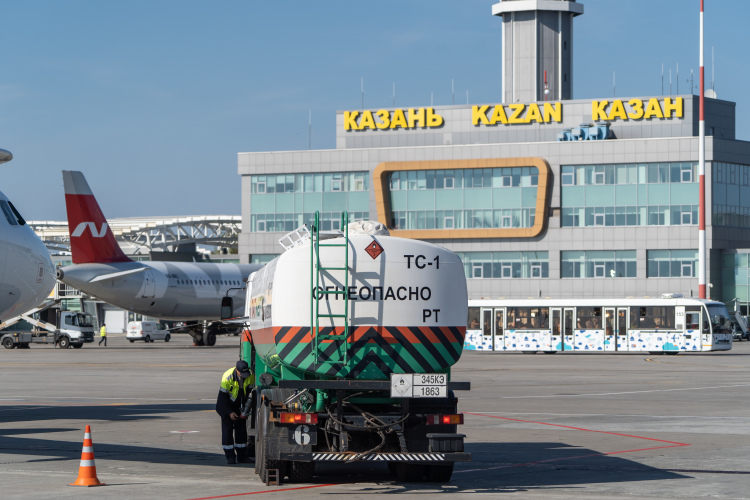 АО «Международный аэропорт Казань»  — системообразующее предприятие Лаишевского района. С выручкой в 3,26 млрд компания занимает 5-е место в нашем рейтинге