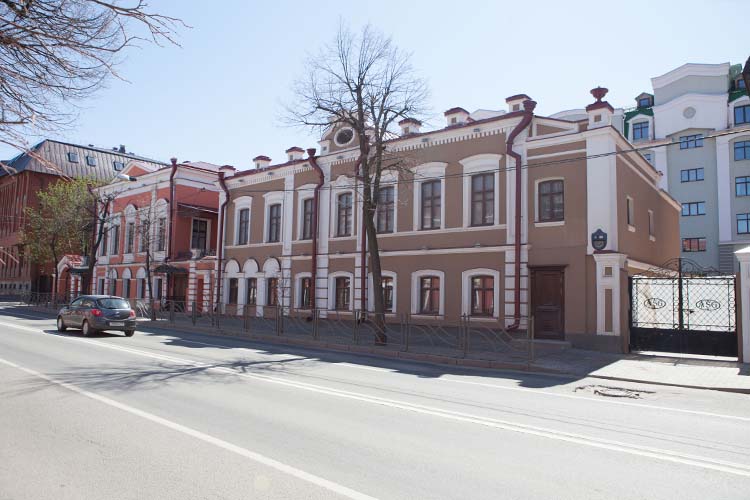 ASG invest открыл первую очередь «Музея частных коллекций в Доме Александрова», расположенного на ул. К.Маркса в доме архитектора М. П. Коринфского