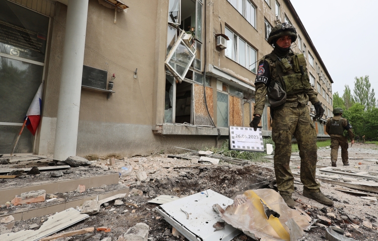 Утром ВСУ дважды обстреляли Калининский район Донецка с применением реактивных систем залпового огня (РСЗО)