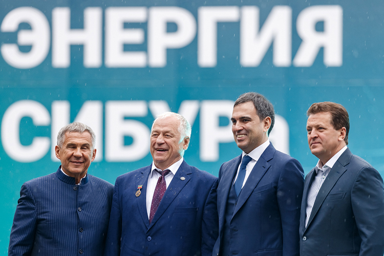 Карисалов – Минниханову: «Мы изучаем менталитет. Берем это как аванс, будем отрабатывать»