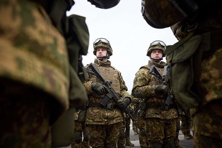 Контрнаступление Украины, которое так долго и упорно анонсировали Киев и его западные союзники, судя по всему, начинается