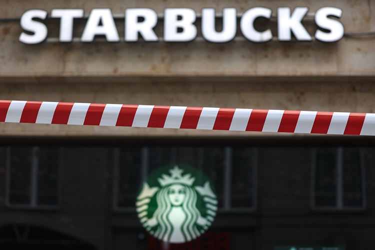 Сумма сделки по продаже активов Starbucks в России составила около 500 млн рублей, рассказал ТАСС совладелец сети кофеен Stars Coffee Антон Пинский