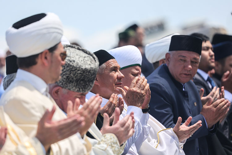По итогам года впервые лидером рейтинга топ-100 влиятельных мусульман стал президент Татарстана Рустам Минниханов