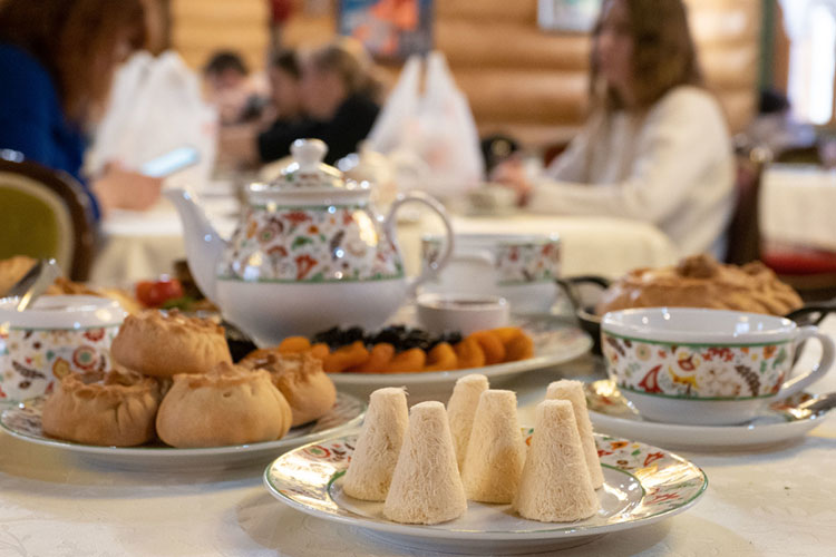 Ресторанов национальной татарской кухни в гастрономической столице не так и много — около 10-15% заведений от общего числа