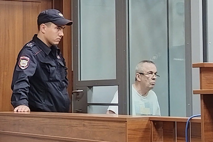 По подозрению в вымогательстве в Казани задержали 64-летнего Рашида Хабибуллина. Обстоятельства его задержания не раскрываются