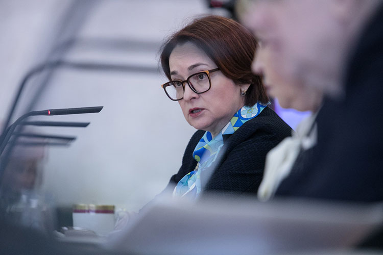 Эльвира Набиуллина заявила, что плавающий рубль — это благо для экономики