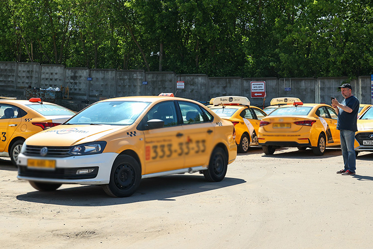 Одним из главных вопросов сессии стал новый республиканский закон о регулировании рынка такси