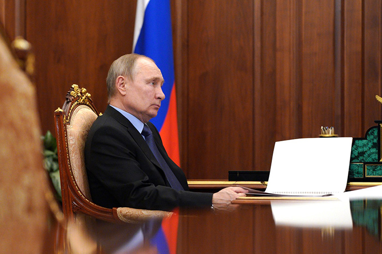 Президент РФ Владимир Путин написал статью для ведущих африканских СМИ под названием «Россия и Африка: объединяя усилия для мира, прогресса и успешного будущего»