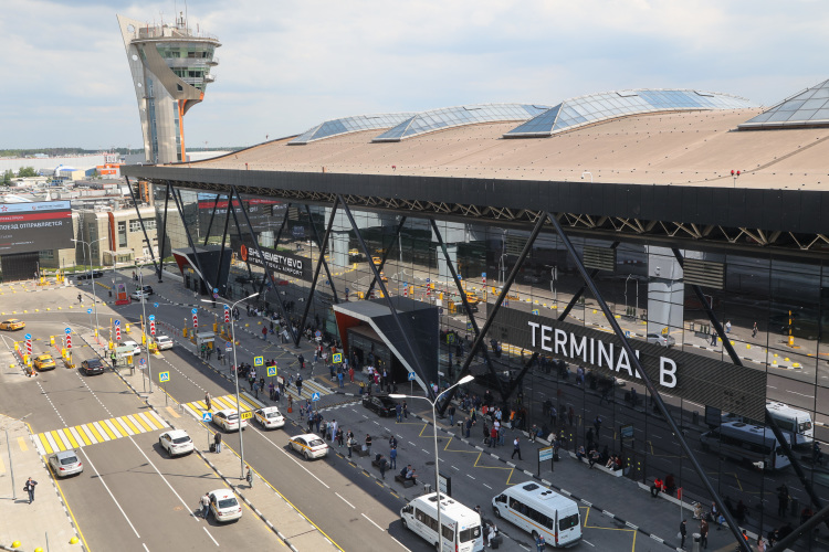 По структуре новое здание будет аналогом терминалов В и С аэропорта «Шереметьево». Именно в них наиболее полно реализованы все современные тенденции в обслуживании пассажиров