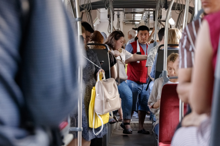 В 2022 году пассажиропоток в Перми оценивался в районе 205 млн человек, и это число растет