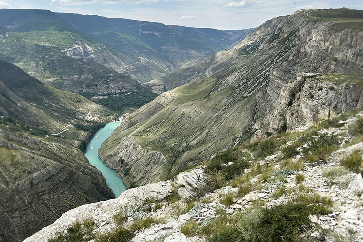 Главное, ради чего все ездят в Дагестан, — природные красоты