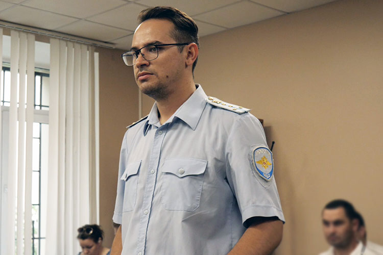 Следователь Радик Шамсутдинов объяснил, что адвокат хочет переквалифицировать статью для своего подзащитного