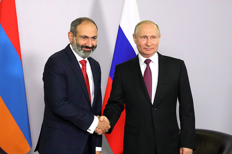«Между Арменией и Россией будет еще большее охлаждение. В политике резкие заявления Пашиняна уже сыграли свою негативную роль. Возможно, что охлаждение коснется и экономики»