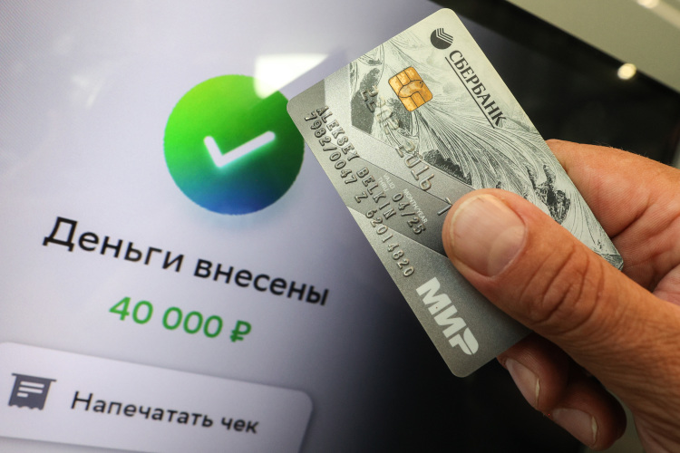 Анатолия Аксакова беспокоило, что платежная система «Мир» плохо «приживается» за рубежом