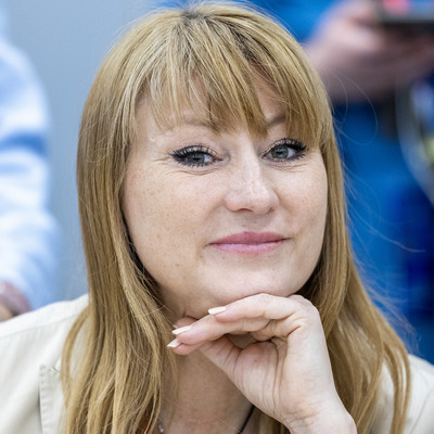 Светлана Журова — Депутат Госдумы, олимпийская чемпионка по конькобежному спорту