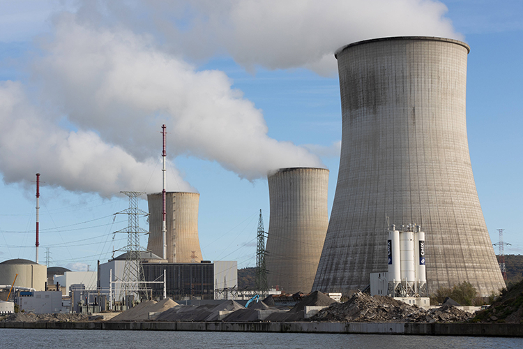 «Атомная электростанция, если бы она работала, могла бы уже сегодня, согласно заявленной мощности Росатома, покрывать до 20 процентов потребностей страны в электроэнергии»