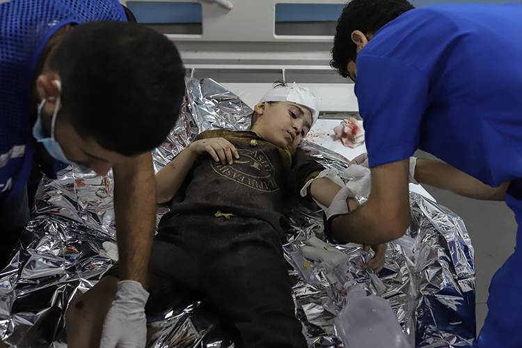 Всю неделю армия Израиля наносила удары, а 17 октября попала по палестинскому госпиталю Аль-Ахли в Газе