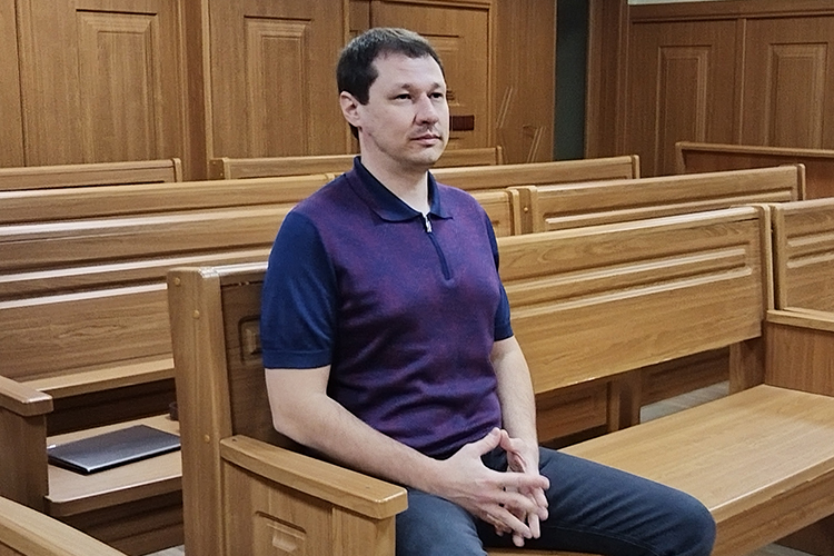 По мнению Салихова, его заключение под домашний арест — это способ отстранить его от участия в спорах в арбитражных судах