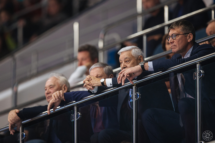 Глава республиканской федерации волейбола Фарид Мухаметшин и президент казанского «Зенита» Рафкат Кантюков были на своих местах