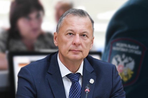В Татарстане 12 тысяч «невыездных»: Марат Сафиуллин просит плательщиков «не доводить и платить вовремя»