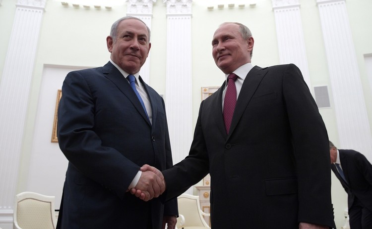 «Понятно, что Нетаньяху волнует почти только Израиль, но есть и козырь в рукаве. Стремление украинских политиков прорваться с визитом к главному американскому союзнику в мире»
