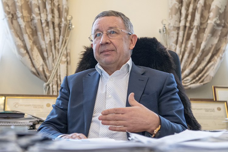 67-летний Раис Хафизович Гумеров — учредитель и генеральный директор ООО «Мелита»