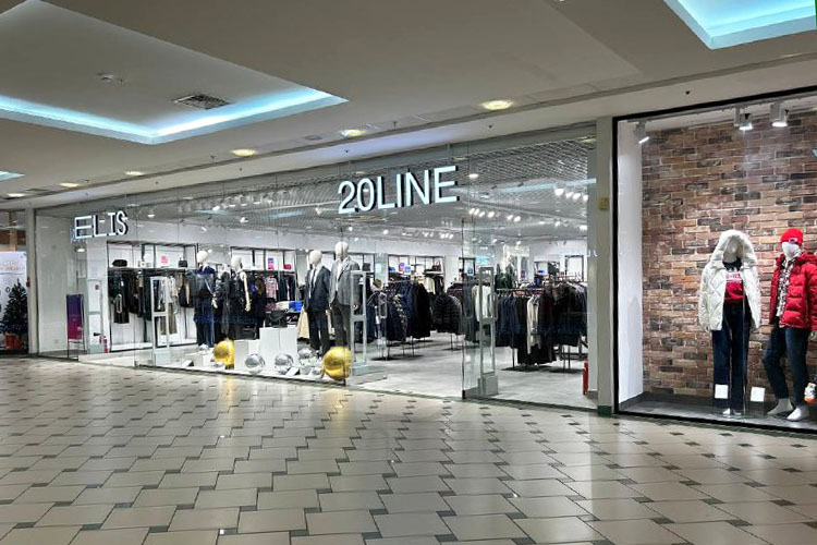 Elis — линия женской одежды (первый магазин бренда открылся в октябре в «Южном»), 20LINE — мужской