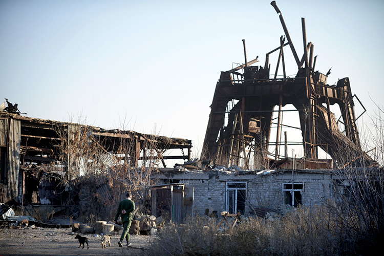 Освобождение Авдеевки, возможно, навсегда прекратит постоянные обстрелы Донецка, от которых ежедневно гибнут дети и гражданские в городе