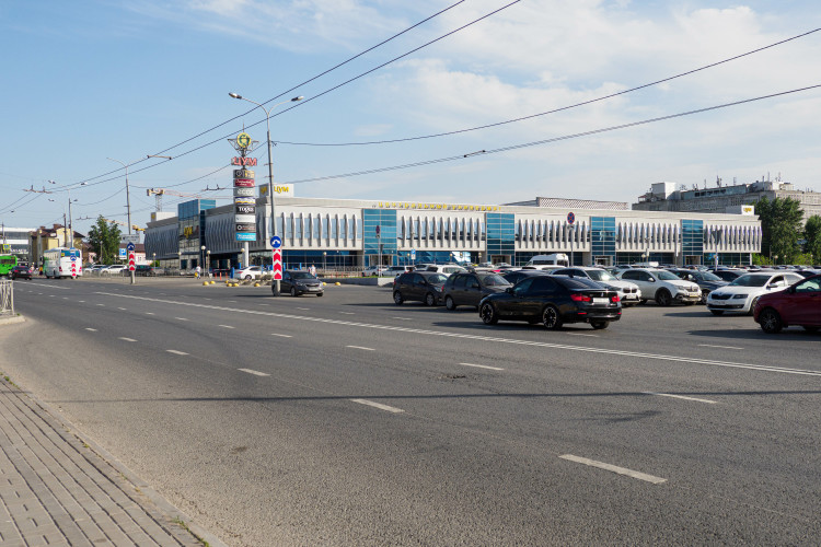 На реконструкцию казанского ЦУМа, в котором планируется открыть центр народных промыслов, бюджет Татарстана выделил почти 4 млрд рублей