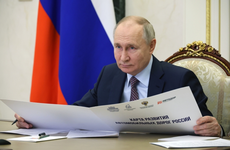 Владимир Путин поручил проанализировать тарифы на проезд по трассе М12 «Восток» от Москвы до Казани и определить оптимальные тарифы