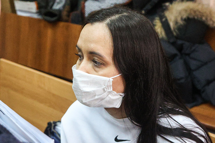 Салимгараева также хотела замены домашнего ареста в квартире в Москве на запрет определенных действий по месту регистрации в Елабуге