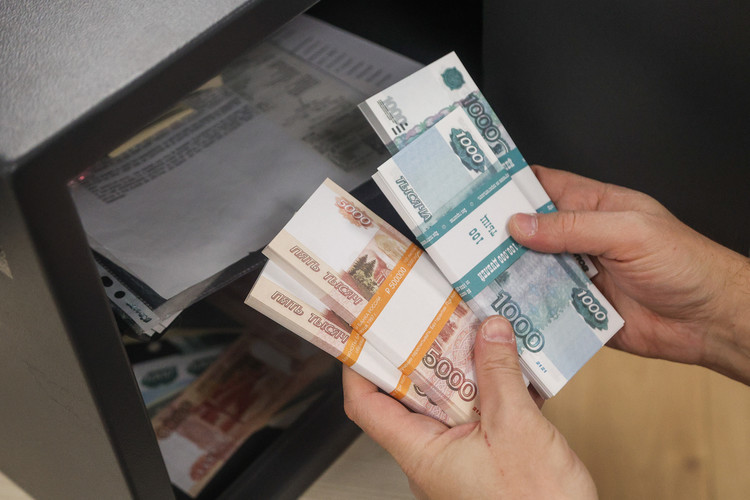 Местные игроки (без учета зарегистрированного в Москве «Зенита» и татарстанских отделений федералов) за год заработали 11,8 млрд рублей