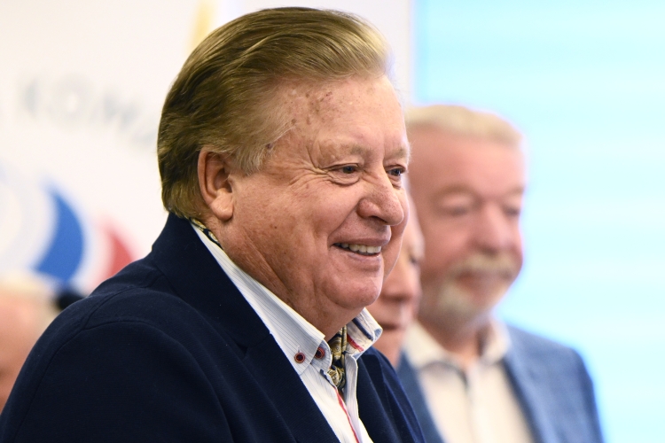 Леонид Тягачёв и вовсе заявил о том, что исполком ОКР даже не обсуждал это поручение